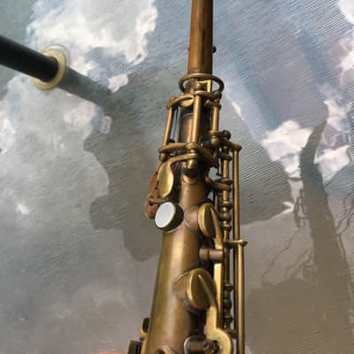 SUMMER DEAL MARTIN 1921 CURVED SOPRANO SAXOPHONE WITH ORIGINAL CASE SAX BUILT LIKE A TANK NEEDS OVERHAUL MECHNICALLY SOUND A CLASSICVINTAGE SOPRANO image 13