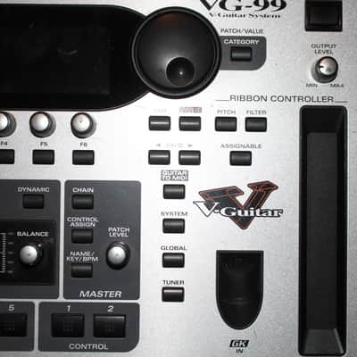 Roland VG-99 V-Guitar Modeling Synth with GK-3 Pickup and FC-300 MIDI Foot Controller - Silver image 5