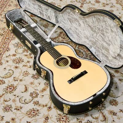 Eastman E10 OO Parlour Acoustic Guitar, Adirondack Top with Hard Case image 10