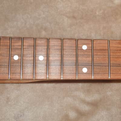 WD Music SNVSVPF Lic. Fender Pau Ferro Stratocaster Neck Vintage Amber Gloss Poly Soft V Profile #2 image 6
