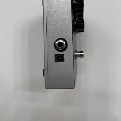 Tech 21 NYC U.S. Steel Distortion SansAmp Character Series Guitar Effect Pedal image 3