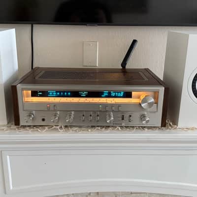 Pioneer SX-3700 45-Watt Stereo Solid-State Receiver 1980 - 1981 - Silver image 2