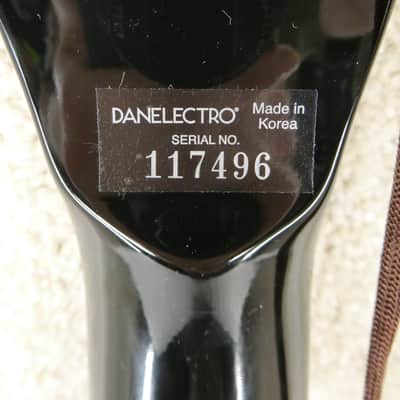 Danelectro Longhorn Bass image 6
