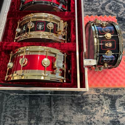 DW Neil Peart Rush “SUPER” Evolution Snare Drum Collection Featuring a total of 5 (five) Snares 1995-2004-2007-2010-2016 - Custom image 5