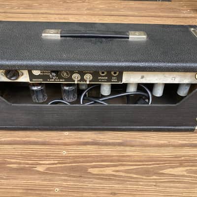 Fender  Bassman  Silverface AB165  Amplifier image 2