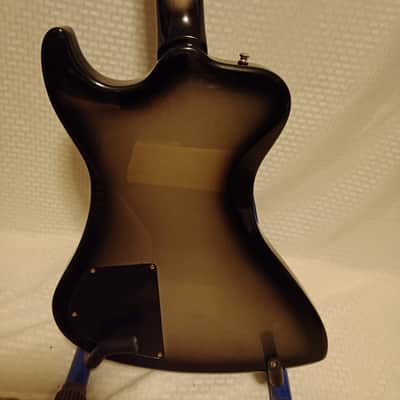 Dunable R2 DE 2022 - Silverburst w/ Upgraded Tuners & Straplocks image 3