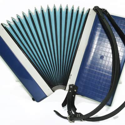 Weltmeister Cordal Accordion 80 Bass made in Germany, New Straps Soft Case for Gift, Vintage Keyboard Piano Accordian Musical Instrument, 2706 image 11