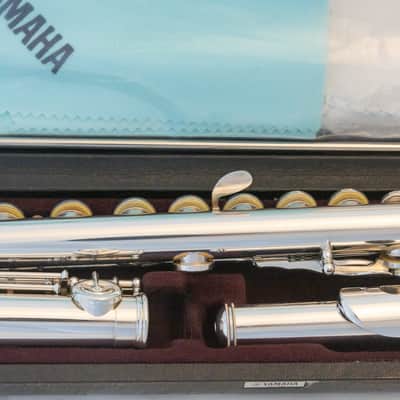 Yamaha YFL-584H (YFL-587H) Professional Flute All Silver Open-hole *Made in Japan *Cleaned & Serviced image 13