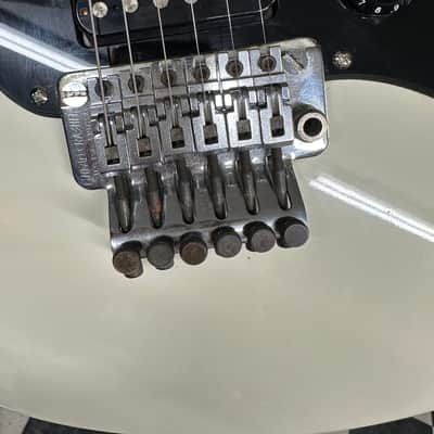 Fernandes Strat w/ Locking Tremolo image 13