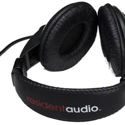 Zoom F1-SP Field Recorder + Shotgun Mic Pack,Lavalier Mic,32GB SD card,Headphones and Rechargeable batteries image 6