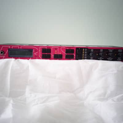 Access Virus Rack Digital Synthesizer 2001 Red image 2