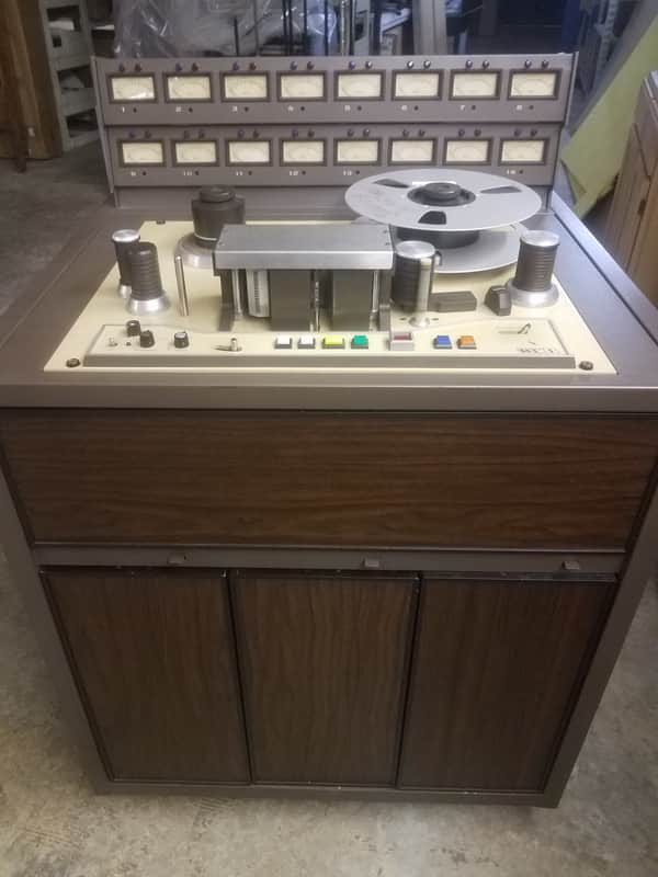 MCI JH16 2" 16-Track Tape Machine with AutoLocator image 1