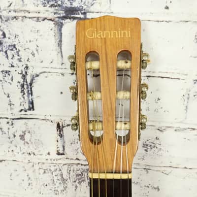 Giannini AWN60 Classical Guitar w/Hard Case image 4
