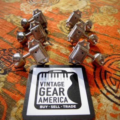 Newer Grover Guitar Tuners Kluson Deluxe Copies (3) on a side - Chrome with Metal Buttons image 3