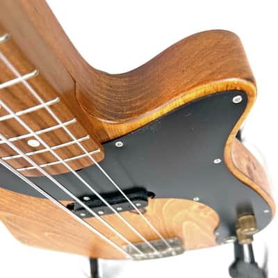 Offbeat Guitars "Roxie" 30" Short Scale Bass in Butterscotch Candy on Distressed Pine, Roasted Maple Neck, Fralin Split '51 P-Bass Pickup, Gotoh Hardware image 8