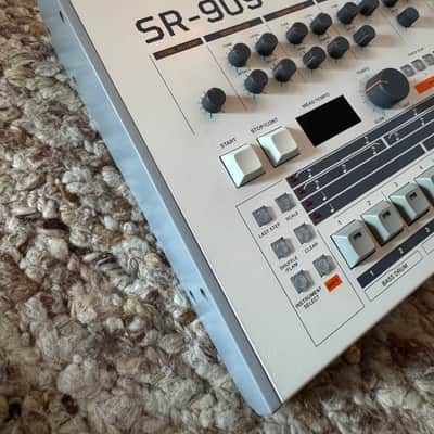 STEDA Electronics 909 2024 image 5