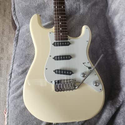 Schecter Custom 2015 vintage White Sale Ends 1/23 image 12