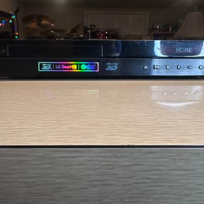 LG 3D Blu-Ray Home Theater Player BH6420P Unit Only No Remote Works Great image 2