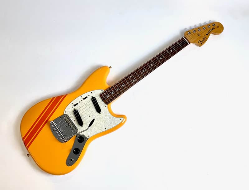 Fender Mustang Competition Vintera II '70s Orange 2023