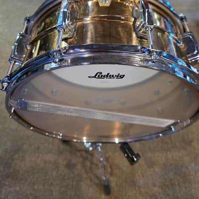 Ludwig Supraphonic Smooth Bronze 5.5x14 Snare Drum image 8