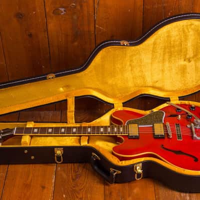 Gibson Custom Shop ES-335 '63 Reissue w/ Varitone and Bigsby 2018 Cherry image 9