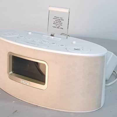 iHome iDL46 Lightning Dock Clock Radio Speaker System AM FM Alarm iPhone image 2