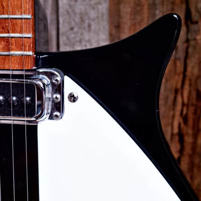1989 Rickenbacker 610 - Jetglo image 6