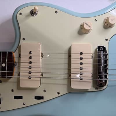 2007 Fender Thin Skin '62 Jazzmaster Sonic Blue Special Limited AVRI image 6