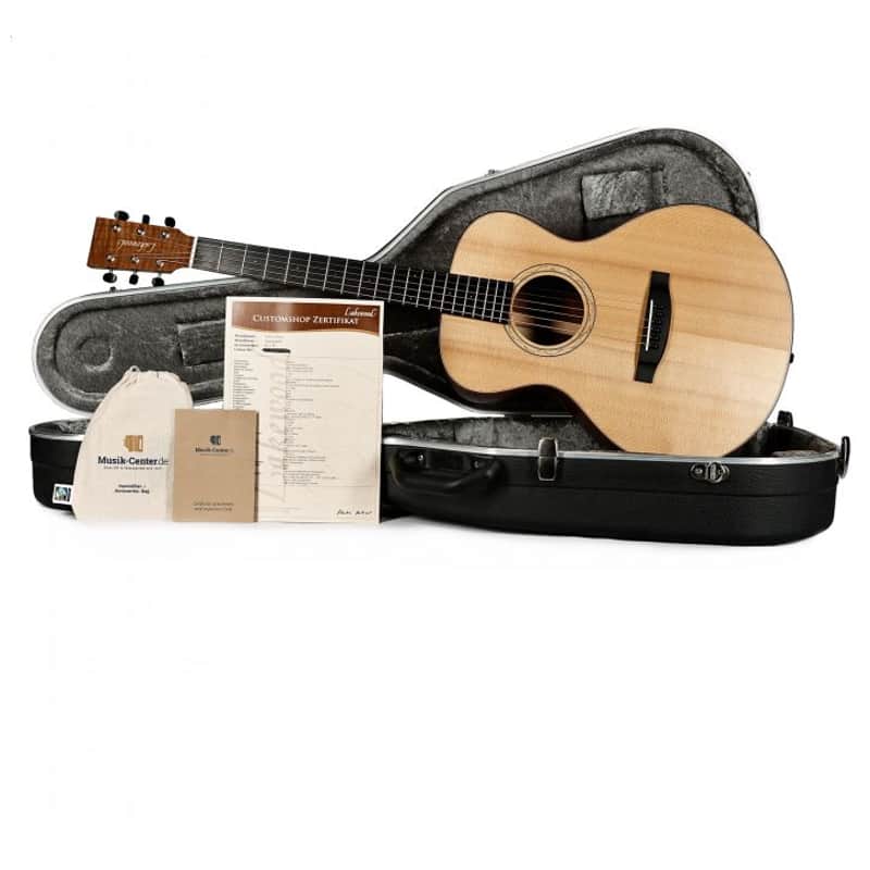 Lakewood A-24 spruce/walnut used #31649 Custom