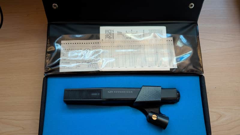 Sennheiser Black Fire 541 Dynamic Microphone incl. Manual & Frequency Sheet image 1