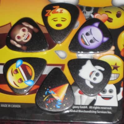new in package (old stock) Perri's Leather Ltd. / Perri's LP12-EMO5 emoji Guitar Picks - Med Gauge - Celluloid Plastic, 351 shape - but slightly curved (LP12EMO5) image 4