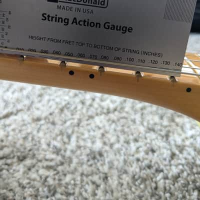Fender Player II Mustang 2024 - Present - Hialeah Yellow image 8