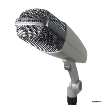 Sennheiser MD421 1968 Early Version. Vintage Dynamic Microphone. Clip. XLR. Script Logo. MD421-2 image 6