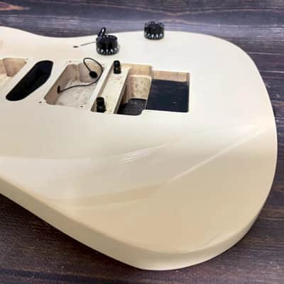 1989 Ibanez RG570 Body White HSH w/Plate Made in Japan image 9