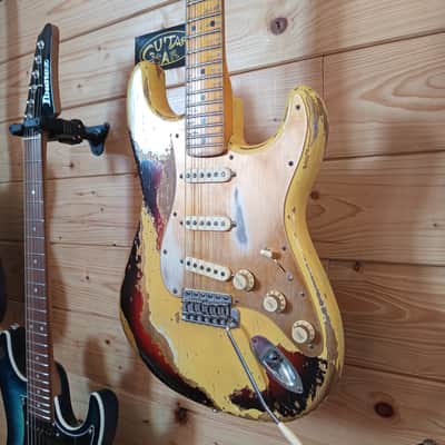 Buttarini Guitars S-50s Heavy Relic - Vintage White over 3T Sunburst image 3