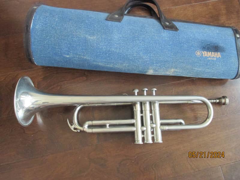 ヤマハ YTR - 135 Yamaha YTR-135 Bb Trumpet Silve Mouthpeace Musical instrument Hard