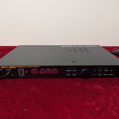 Immagine Roland SRV-330 Dimensional Space Reverb 1993 - 1998 - Black Rackmount Rack Mount Effects Unit - 4
