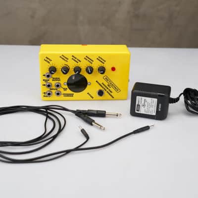 Metasonix TM-1 Vacuum Tube Waveshaper / Ring Mod Effects Pedal #58778 image 13