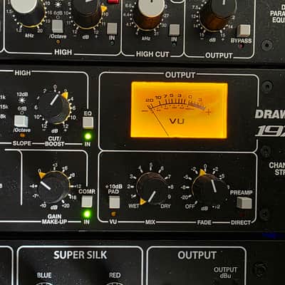 Drawmer 1977 Chanel Strip, Mic Preamp, Equalizer, Compressor and Saturator image 4