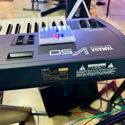 Yamaha Vintage V50 Synthesizer LIKE NEW image 18