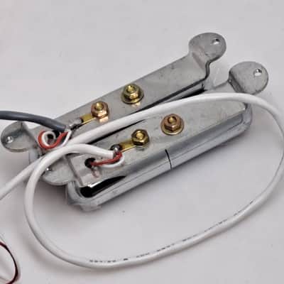 Danelectro-style Lipstick Pickup Unbranded Set of 2 - Chrome - NOS Unused image 5