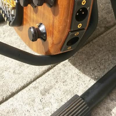 Wal MK II 1989 Shedua Facings w/ ATA Bass Guitar flightcase image 4