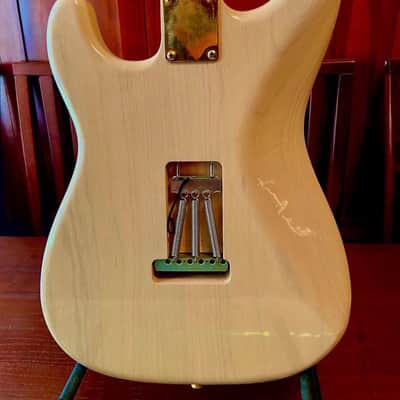 Custom MJT/Fender Vintage Modern 2017 - Light Relic Shell Pink image 3