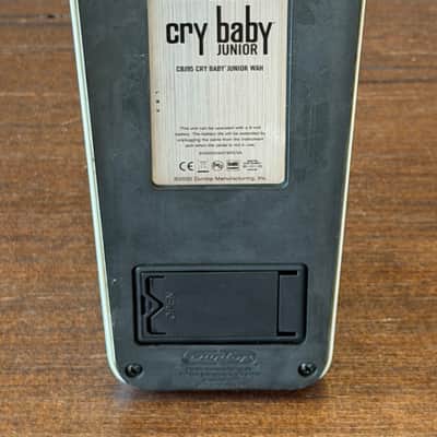 Dunlop CBJ95SW Special Edition Cry Baby Junior Wah 2022 - White / Red image 6