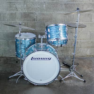 Ludwig 1977–78 Ludwig 4-Piece Drum Kit – Turquoise Oyster Rewrap – 6-Ply Maple – Netflix “Ginny & Georgia” image 4