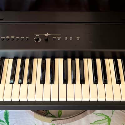Roland ep-70 Digital Piano image 1