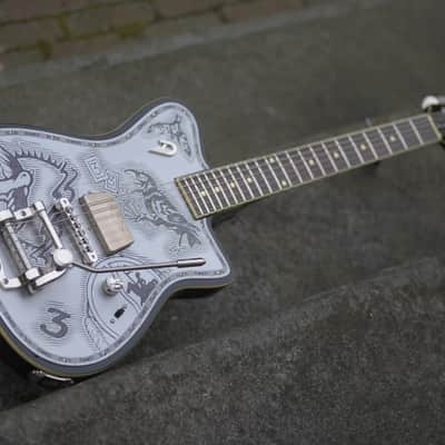 Duesenberg Alliance Series Johnny Depp - Aluminium plate with Johnny Depp tattoo artwork image 4