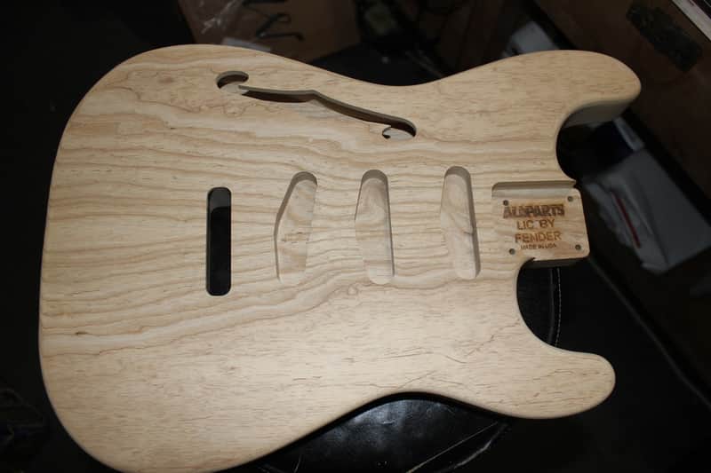 Allparts Fender Stratocaster Thinline Ash Body - Natural Ash imagen 1