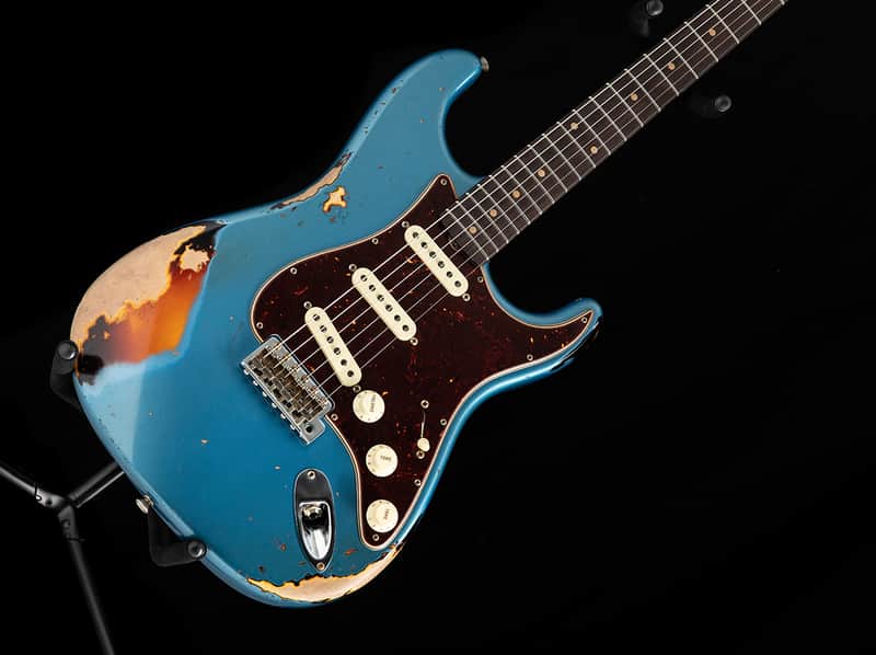 Fender Custom Shop LTD 1961 Heavy Relic Stratocaster Lake Placid Blue Over 3 Tone Sunburst image 1