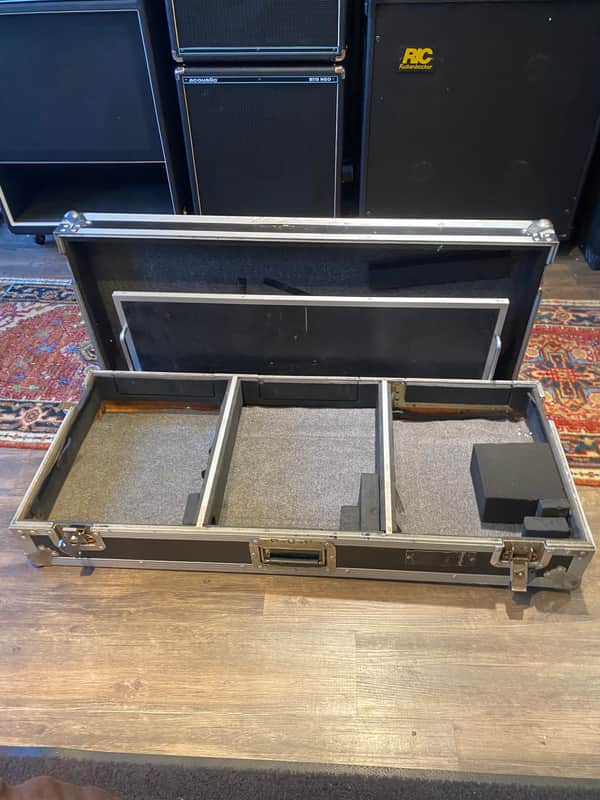Road Runner Case-Apricot Pedal Board, DJ/General Touring Case image 1